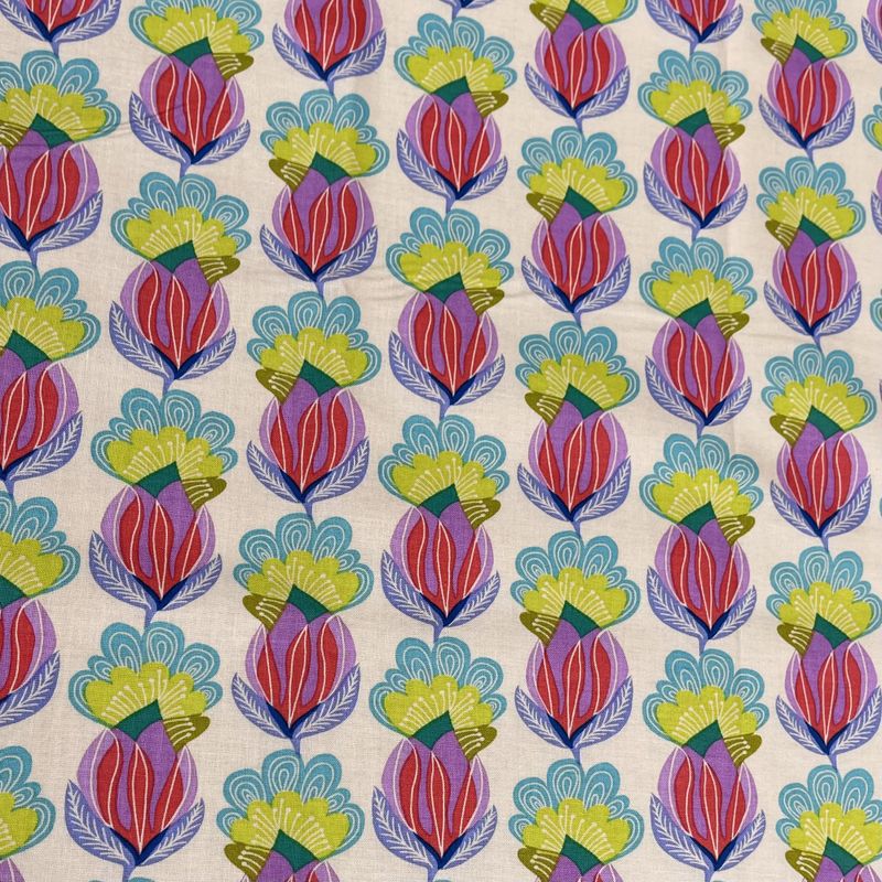 Anna Maria Horner- Our fair Home - blomster på lys bunn
