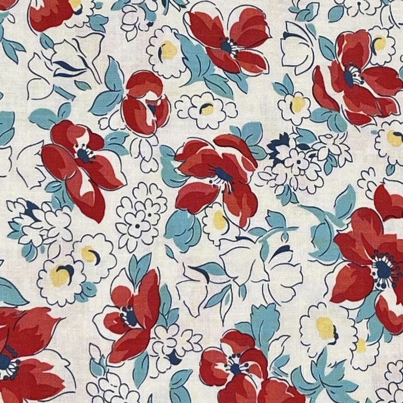 Stoffpakke -blomster på nesten hvit bunn 3x50cm